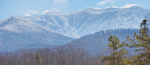 snow on the Smoky Mountains in Winter